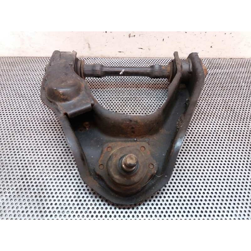Recambio de brazo suspension superior delantero derecho para nissan terrano/terrano.ii (r20) 2.7 turbodiesel referencia OEM IAM - Blanco 3