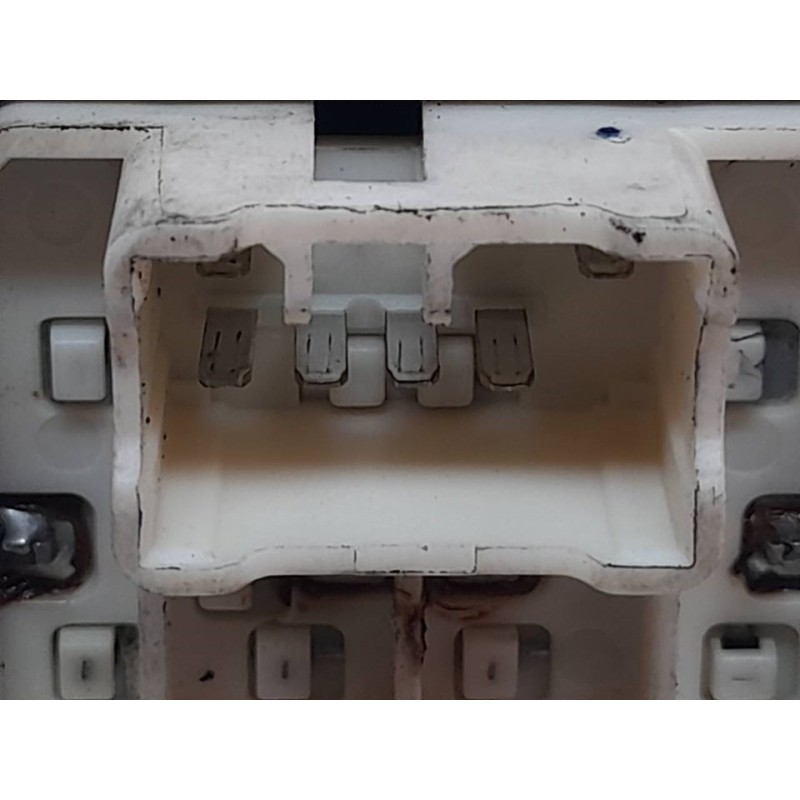 Recambio de mando elevalunas delantero izquierdo para chevrolet kalos 1.2 se referencia OEM IAM 202005062 RP - Gris 2