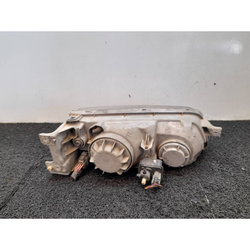 Recambio de faro izquierdo para hyundai h 1 starex h 1 starex td referencia OEM IAM 3