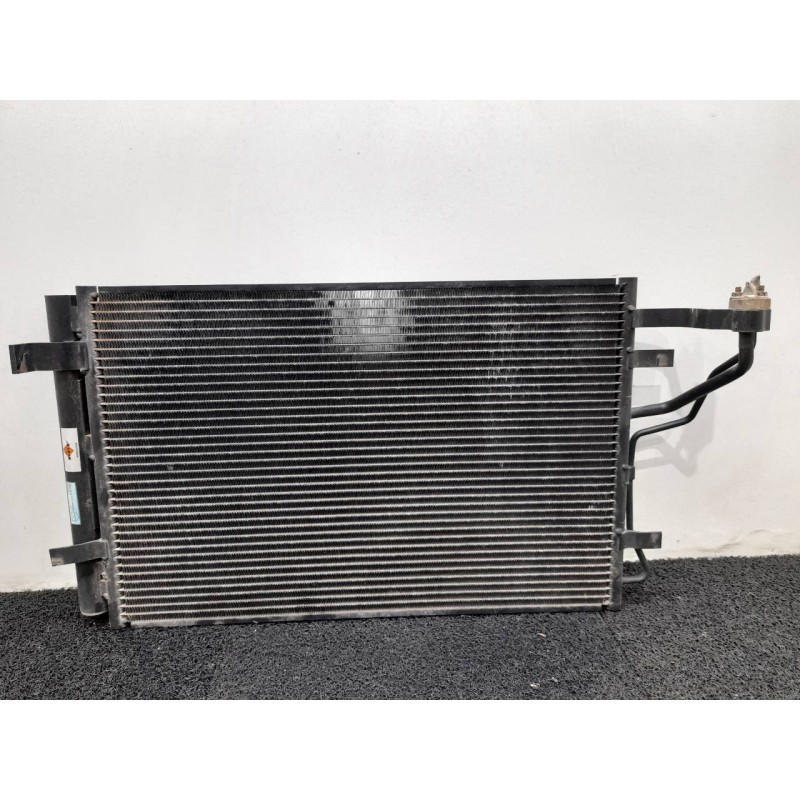 Recambio de condensador / radiador aire acondicionado para hyundai i30 classic referencia OEM IAM 20151217  