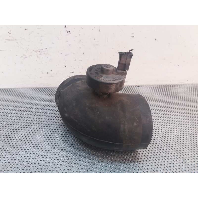 Recambio de tubo para nissan atleon 110 referencia OEM IAM 3900062901 - Blanco 2