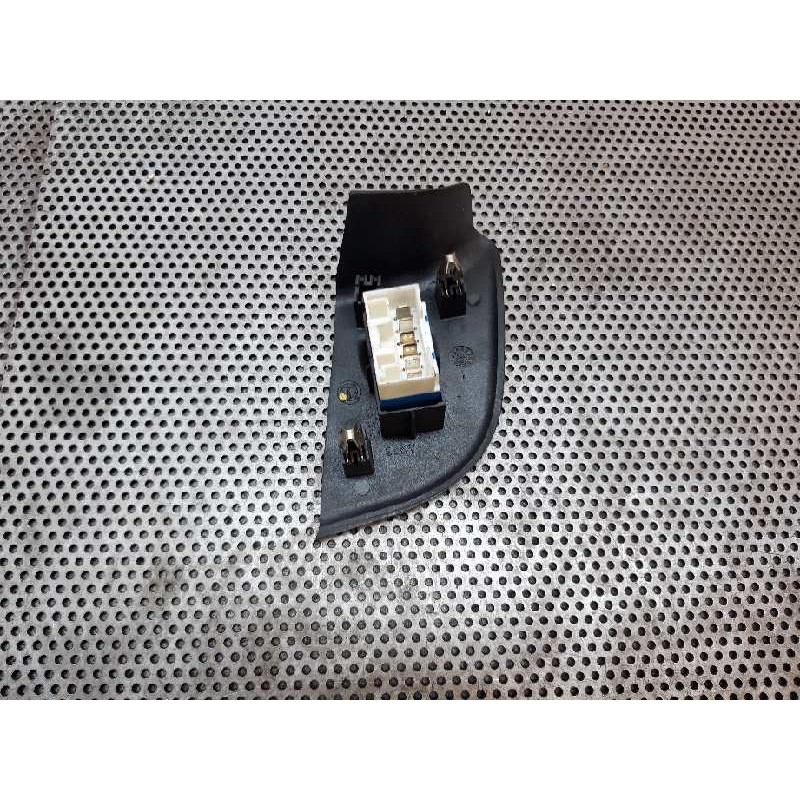 Recambio de mando elevalunas delantero derecho para fiat bravo (182) jtd 100 sport referencia OEM IAM - Rojo 2
