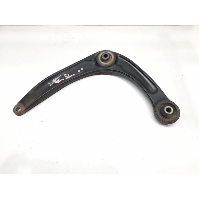Recambio de brazo suspension delantero derecho para peugeot partner kasten confort pack l1 referencia OEM IAM 566792  