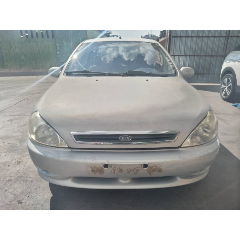 kia rio del año 2002