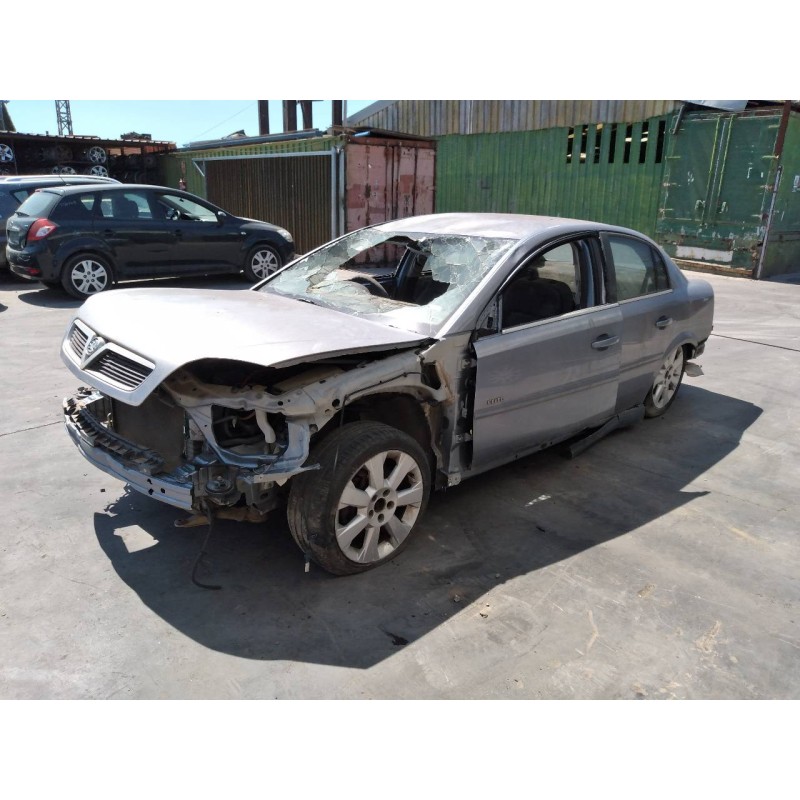 opel vectra c berlina del año 2003