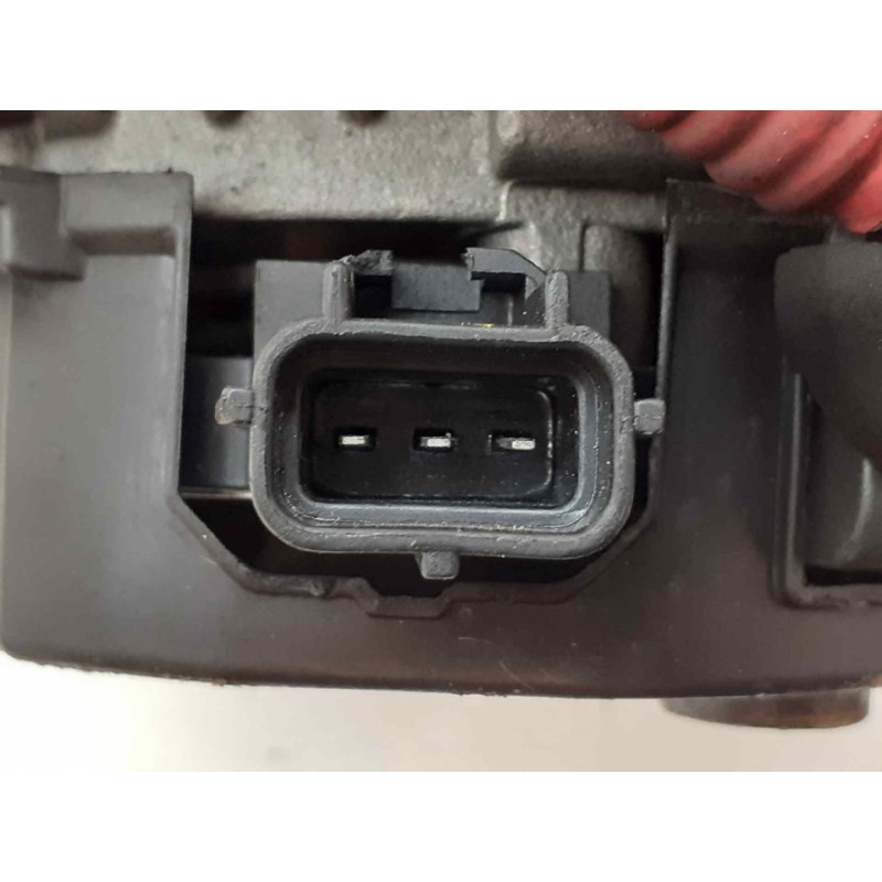 Recambio de alternador para ford focus berlina (cak) ghia referencia OEM IAM 12044700000N MAGNETI MARELLI 4