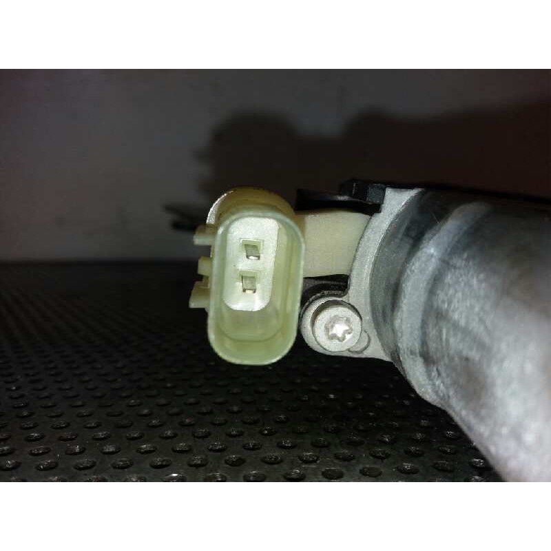 Recambio de elevalunas delantero izquierdo para hyundai getz (tb) 1.5 crdi cat referencia OEM IAM - Blanco 2