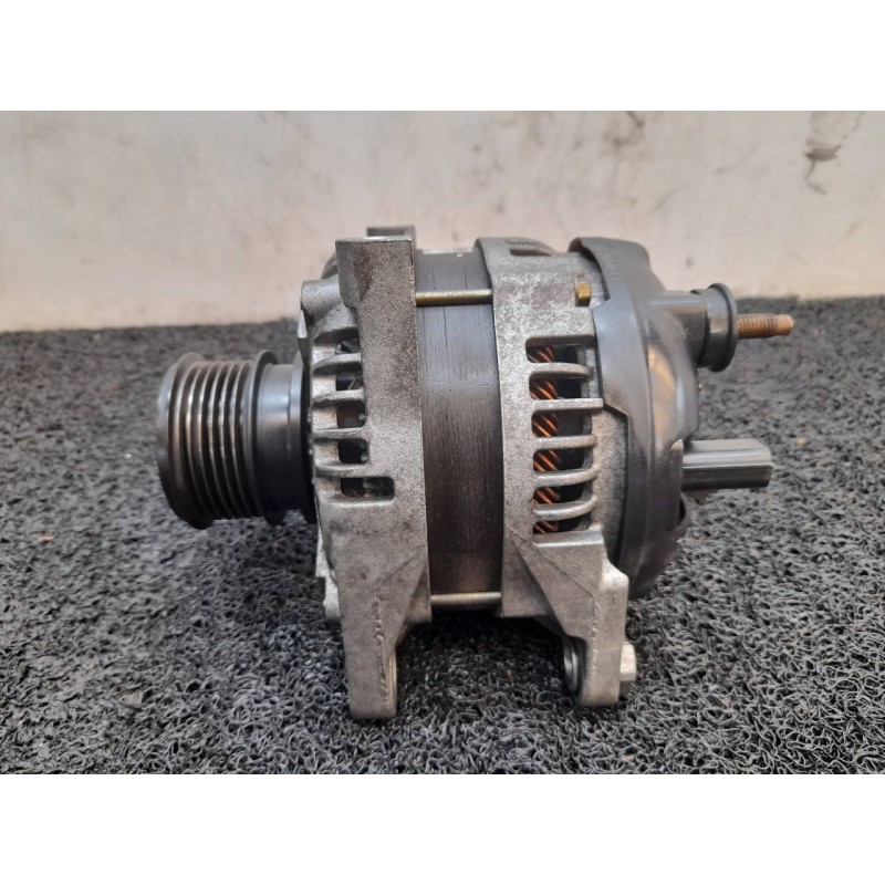 Recambio de alternador para chrysler voyager (rg) 2.5 crd se referencia OEM IAM 04868429AD 4210000083 2