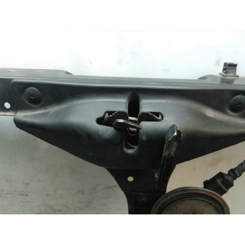 Recambio de panel frontal para hyundai matrix (fc) 1.5 crdi cat referencia OEM IAM - Verde 2