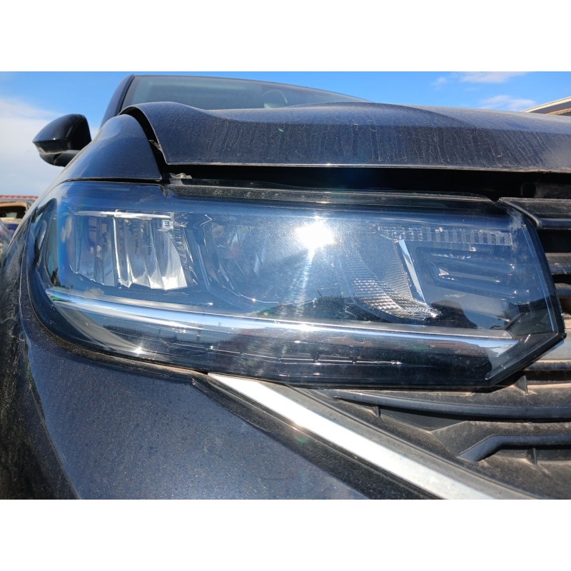 Recambio de faro derecho para volkswagen t-cross (c11, d31) 1.0 tsi referencia OEM IAM - Negro 2
