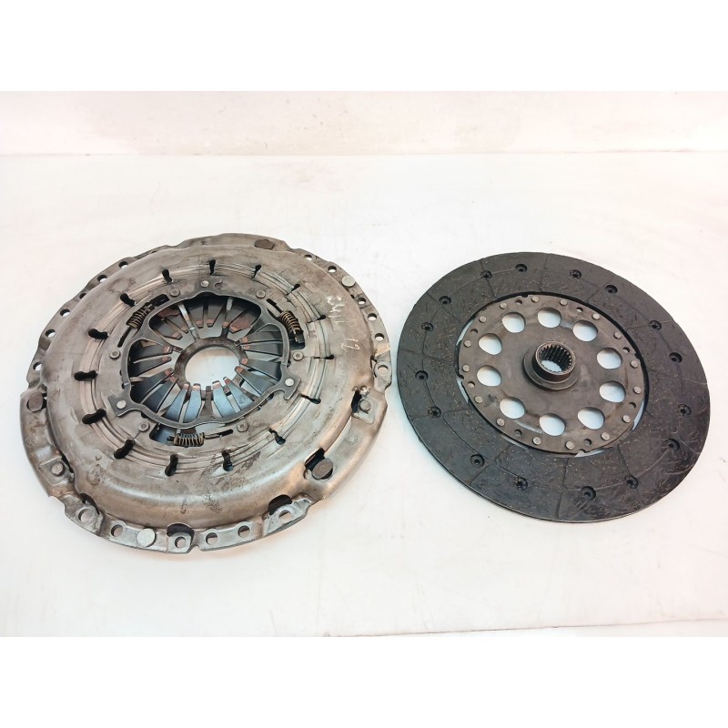 Recambio de kit embrague para hyundai santa fe (bm) 2.2 crdi comfort 4x4 referencia OEM IAM 411003C550  