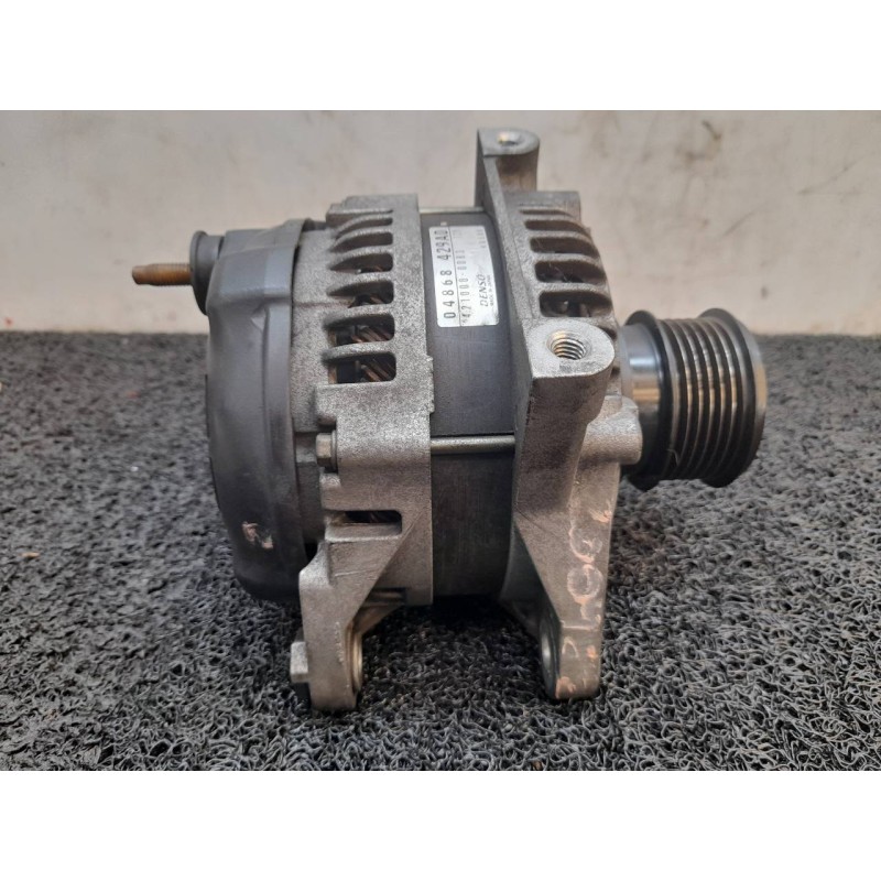 Recambio de alternador para chrysler voyager (rg) 2.5 crd se referencia OEM IAM 04868429AD 4210000083 5