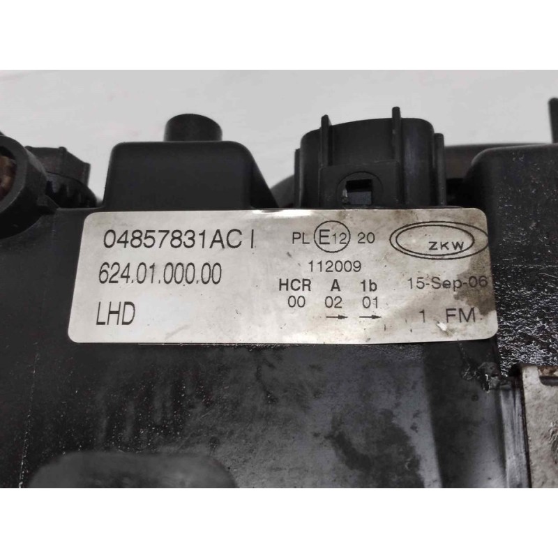 Recambio de faro izquierdo para chrysler voyager (rg) 2.8 crd lx referencia OEM IAM 04857831AC 2