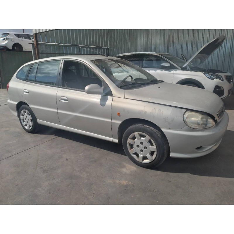 kia rio del año 2002