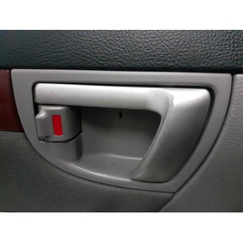 MANETA INTERIOR DELANTERA IZQUIERDA 