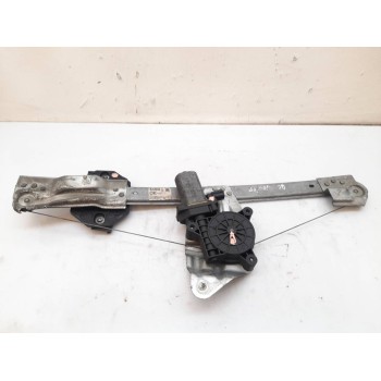 ELEVALUNAS DELANTERO DERECHO 807209299R 