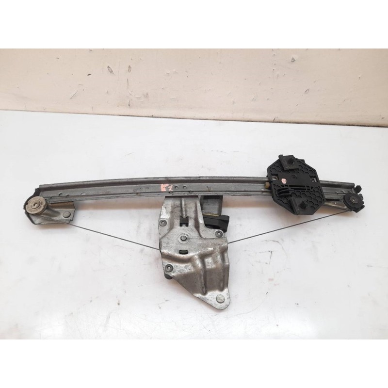 Recambio de elevalunas delantero derecho para dacia sandero stepway essential referencia OEM IAM 807209299R 3