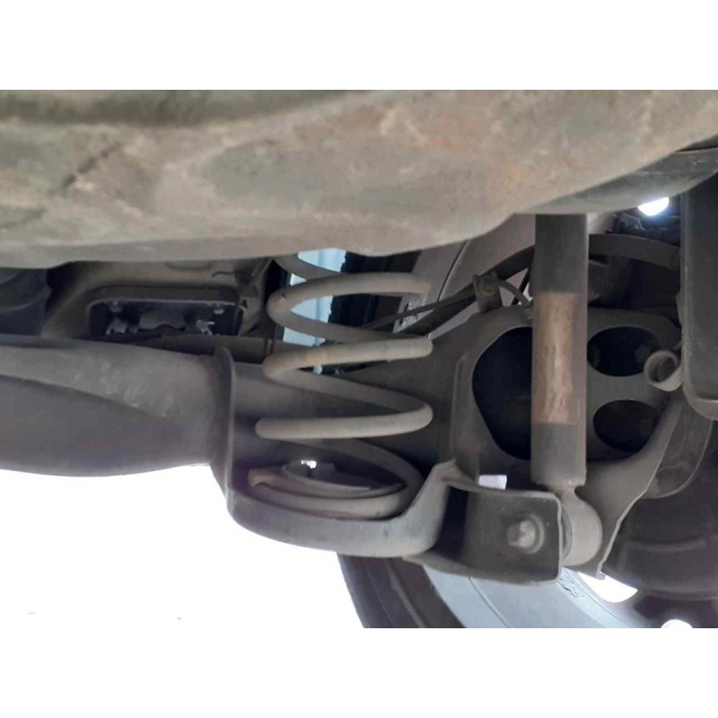 Recambio de puente trasero para fiat 500 l (330) trekking referencia OEM IAM - Amarillo 5
