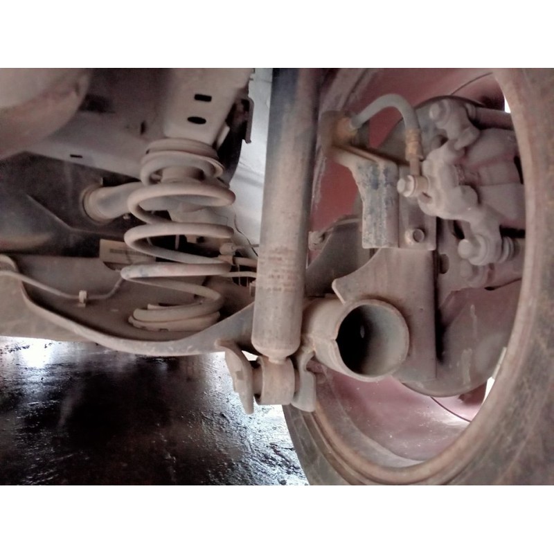 Recambio de puente trasero para nissan juke (f15) tekna sport referencia OEM IAM - Negro 2