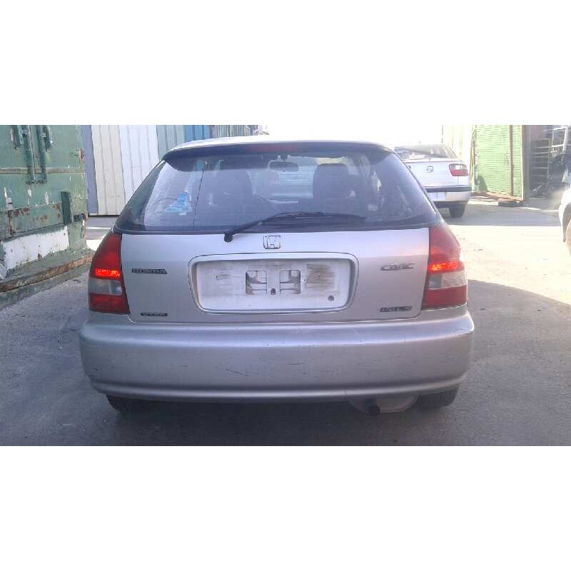 honda civic berlina 3 (ep1/2) del año 2000