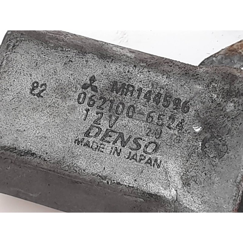 Recambio de elevalunas delantero derecho para mitsubishi montero sport (k90) referencia OEM IAM 0621006524 139714 4