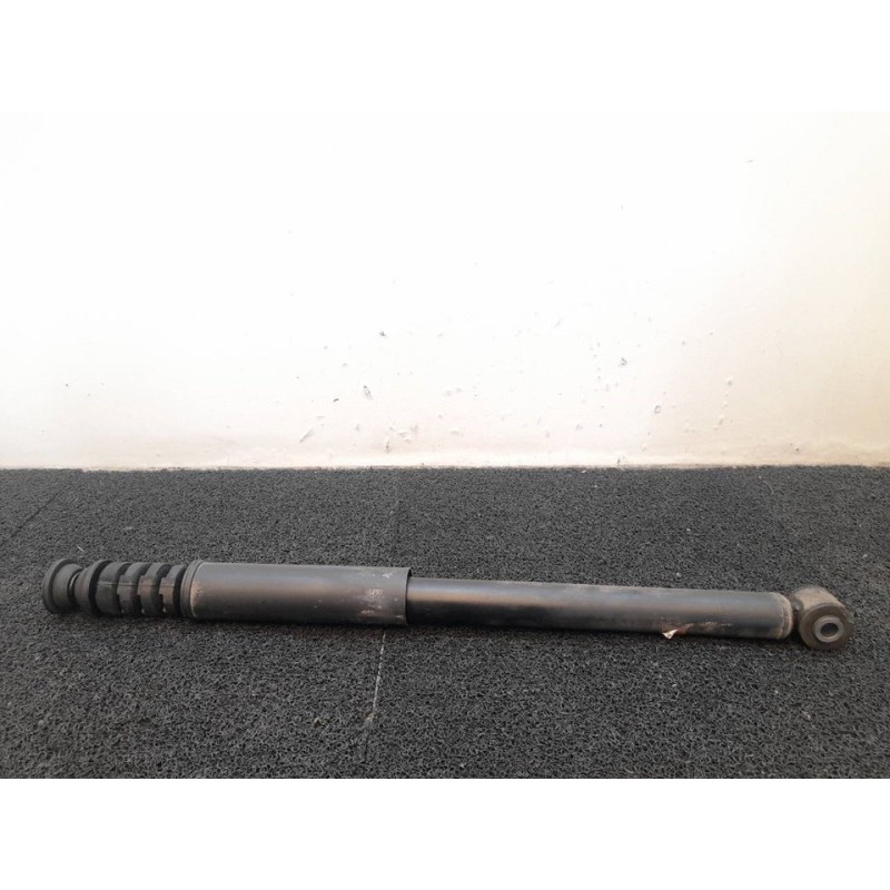 Recambio de amortiguador trasero derecho para dacia sandero stepway essential referencia OEM IAM 562105691R  
