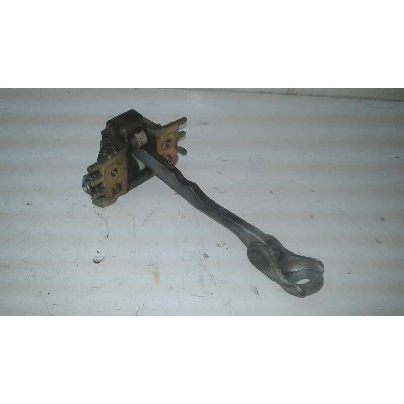 Recambio de retenedor puerta delantera izquierda para renault laguna ii (bg0) 1.9 dci diesel referencia OEM IAM   