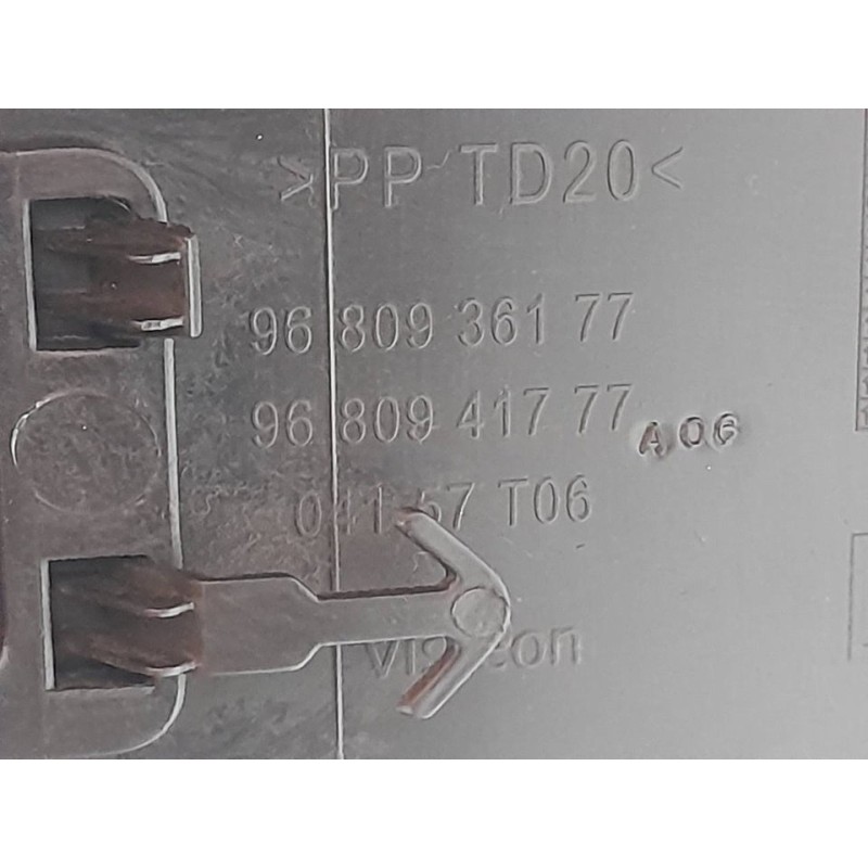 Recambio de guantera para peugeot partner kasten confort pack l1 referencia OEM IAM 9680936177 9680941777 - Blanco 4