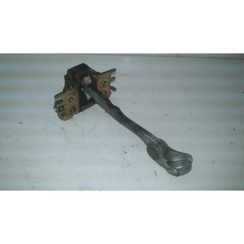 Recambio de retenedor puerta trasera derecha para renault laguna ii (bg0) 1.9 dci diesel referencia OEM IAM   