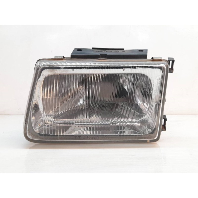 Recambio de faro izquierdo para opel corsa a swing referencia OEM IAM   