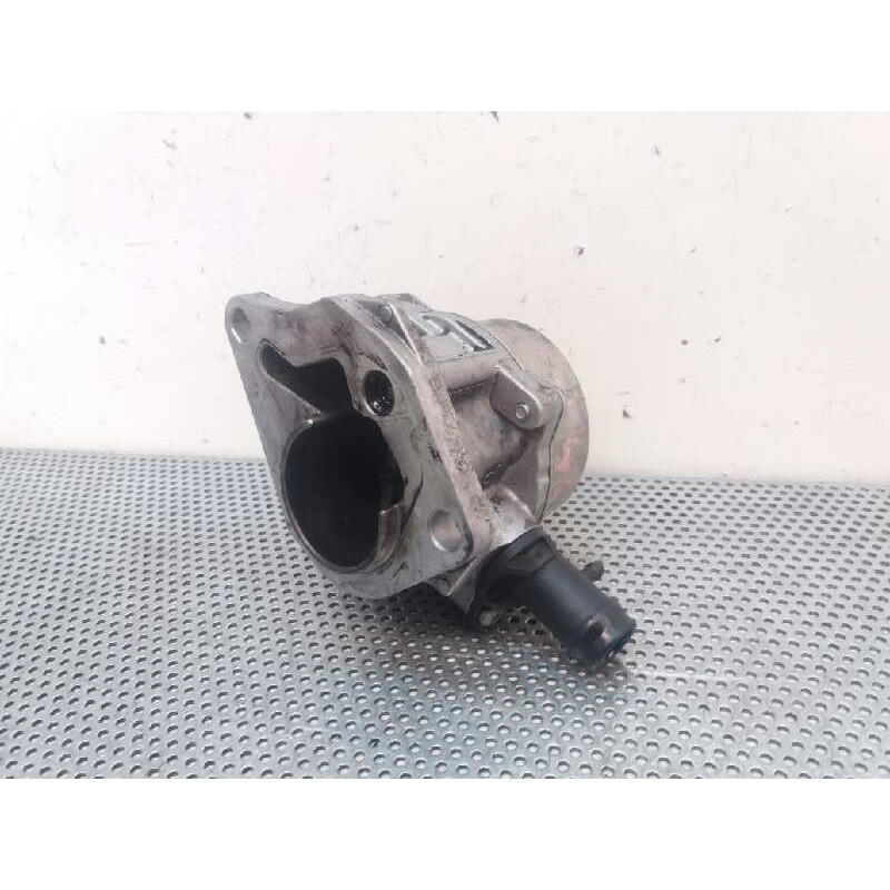 Recambio de depresor freno / bomba vacio para renault megane ii familiar 1.5 dci diesel referencia OEM IAM - Azul 2