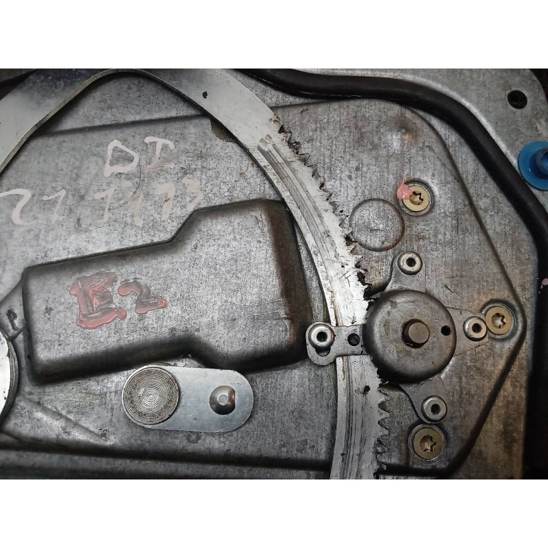 Recambio de elevalunas delantero izquierdo para volvo v70 familiar black edition referencia OEM IAM 100574XXX  BROSE 3