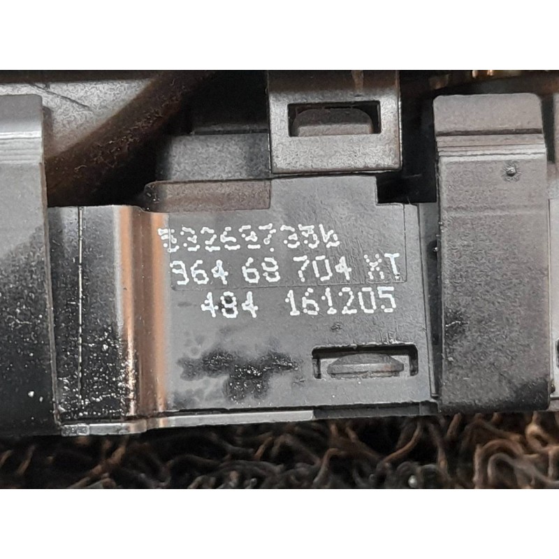 Recambio de mando elevalunas delantero izquierdo para peugeot 407 sw st sport pack referencia OEM IAM 96468704XT 3