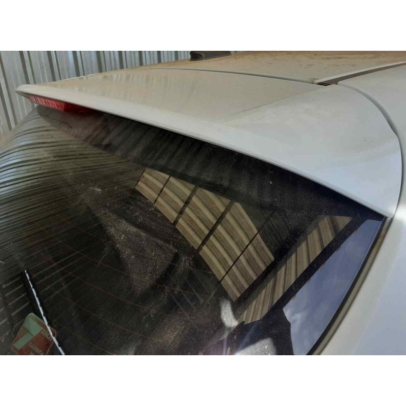 Recambio de aleron trasero para kia cee'd business referencia OEM IAM - Blanco 3