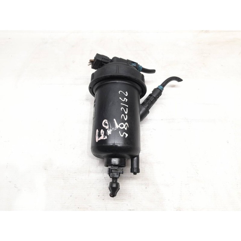 Recambio de filtro gasoil para opel astra gtc cosmo referencia OEM IAM 13204107  