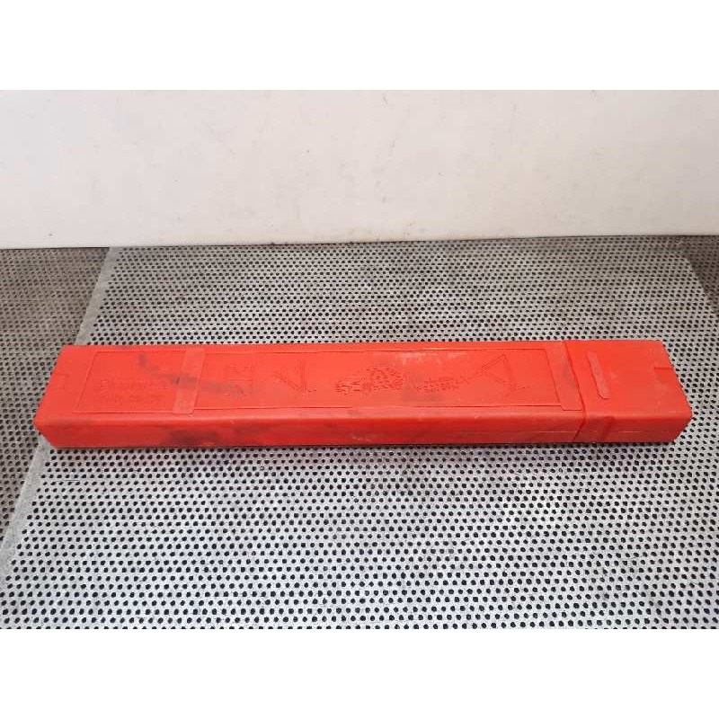 Recambio de triangulo emergencias para seat ibiza (6l1) signo referencia OEM IAM   