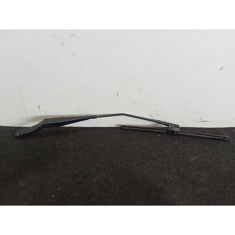 Recambio de brazo limpia delantero derecho para alfa romeo 147 (190) 1.6 ts 105 distinctive referencia OEM IAM   