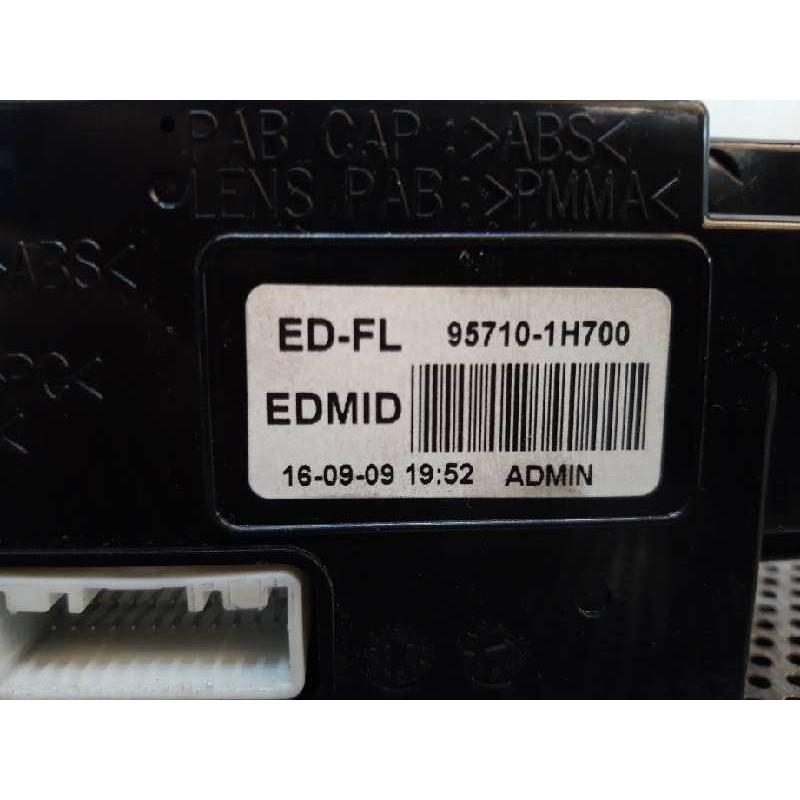 Recambio de pantalla multifuncion para kia cee'd drive referencia OEM IAM 957101H700 4