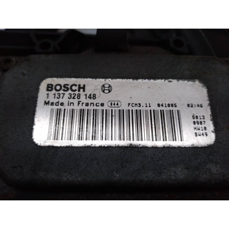 Recambio de electroventilador para volvo v50 familiar 2.0 d kinetic referencia OEM IAM 1137328148  BOSCH - Gris 4