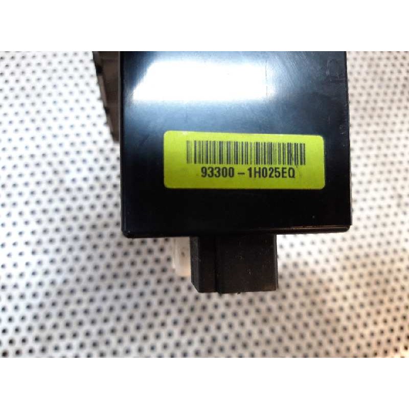 Recambio de mando multifuncion para kia cee'd drive referencia OEM IAM 933001H025EQ 2