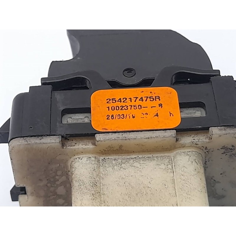 Recambio de mando elevalunas delantero derecho para dacia sandero stepway essential referencia OEM IAM 254217475R 4