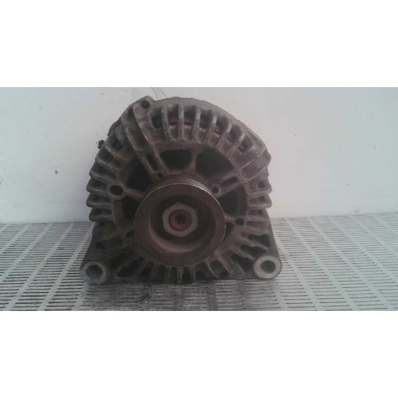 Recambio de alternador para peugeot 206 berlina 1.4 hdi referencia OEM IAM CL15  