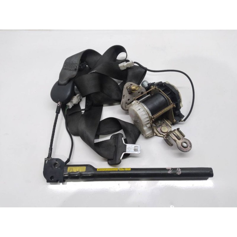 Recambio de cinturon seguridad delantero derecho para renault modus confort dynamique referencia OEM IAM 33030537 33036028Q 