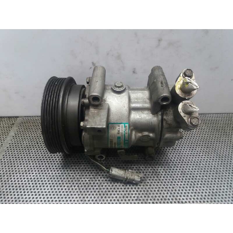 Recambio de compresor aire acondicionado para renault modus confort dynamique referencia OEM IAM 8200365787 SD6V12 05560401561
