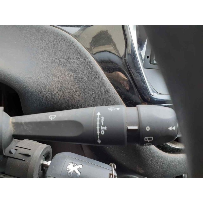 Recambio de mando luces para peugeot 208 business line referencia OEM IAM 98030394ZD 3