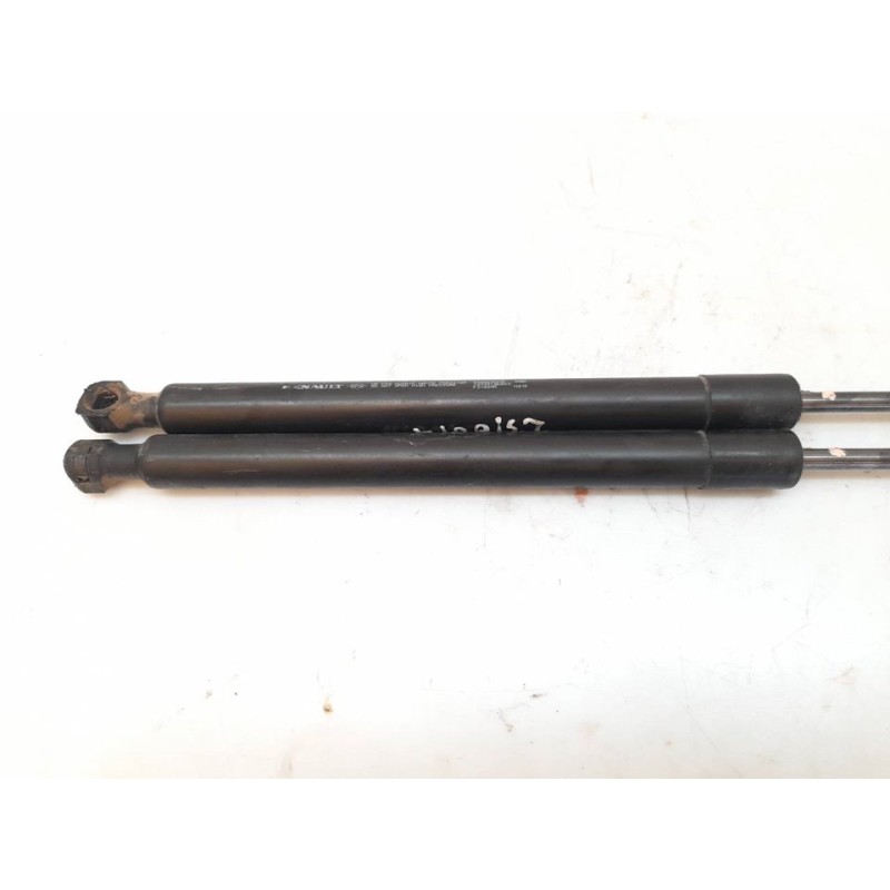 Recambio de amortiguadores maletero / porton para dacia sandero stepway essential referencia OEM IAM 3