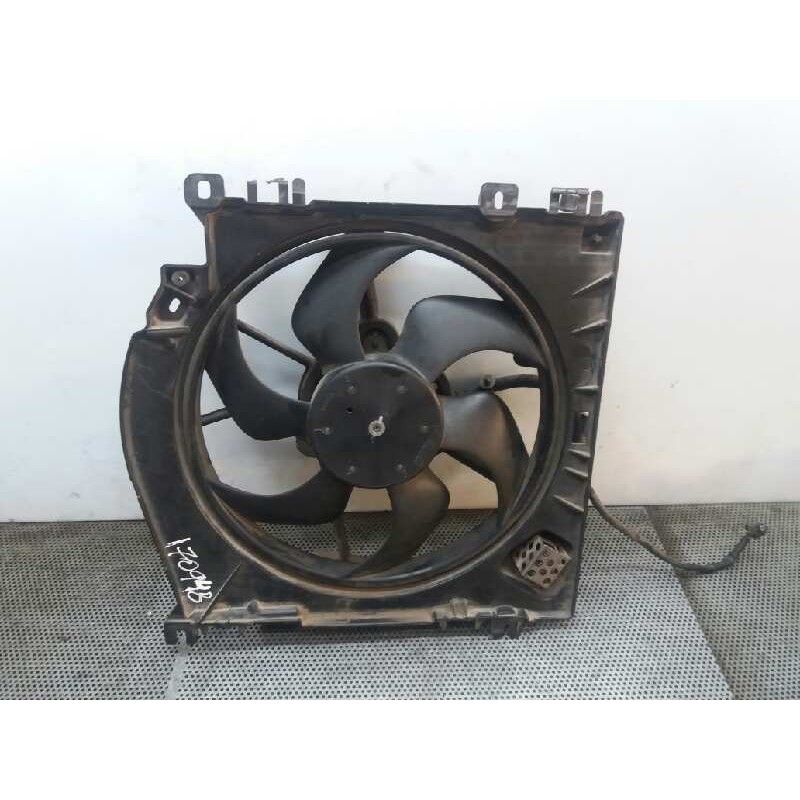 Recambio de electroventilador para renault modus confort dynamique referencia OEM IAM 8200135187  
