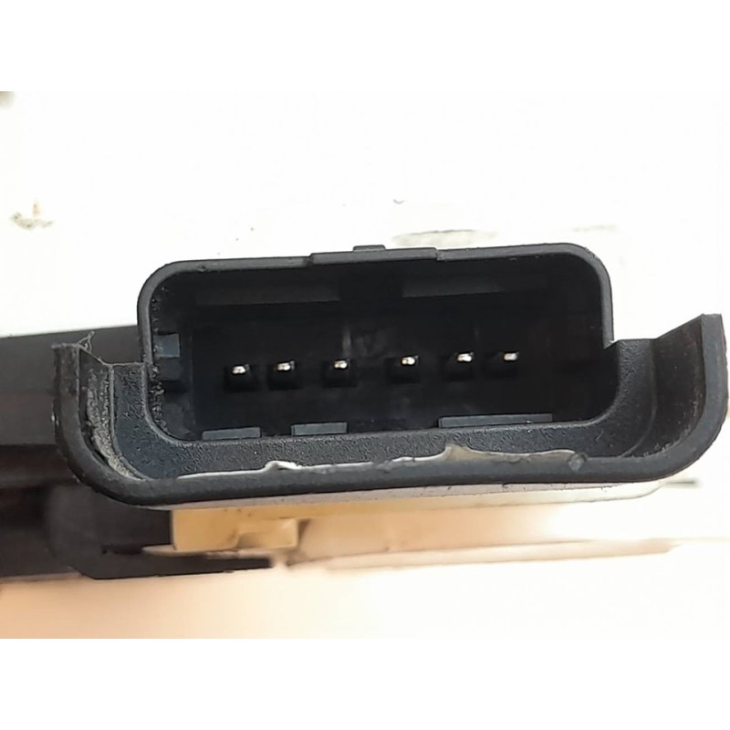Recambio de cerradura puerta delantera derecha para peugeot partner kasten confort pack l1 referencia OEM IAM 828405 - Blanco 3