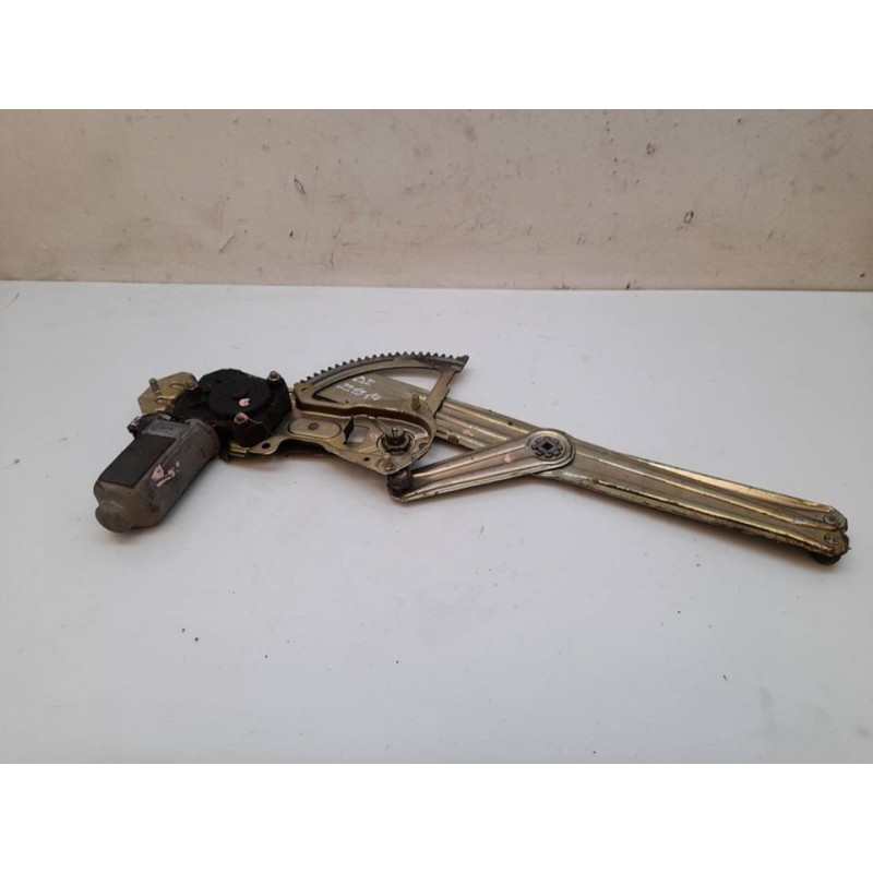 Recambio de elevalunas delantero izquierdo para peugeot 309 srdt referencia OEM IAM   