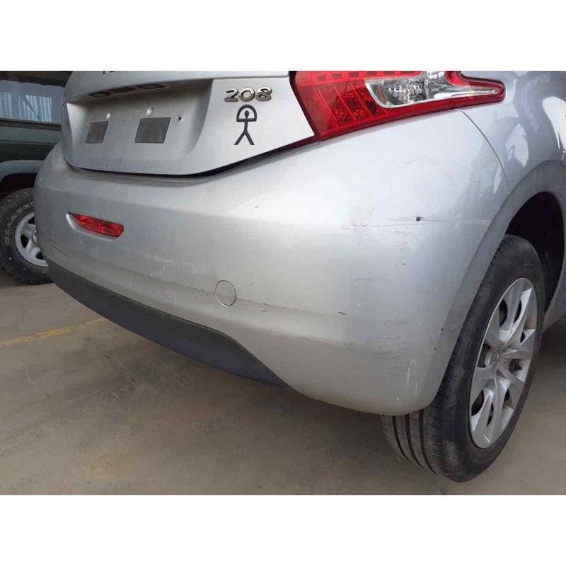 Recambio de paragolpes trasero para peugeot 208 business line referencia OEM IAM 3